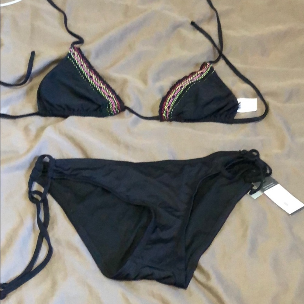 SWIM SUIT